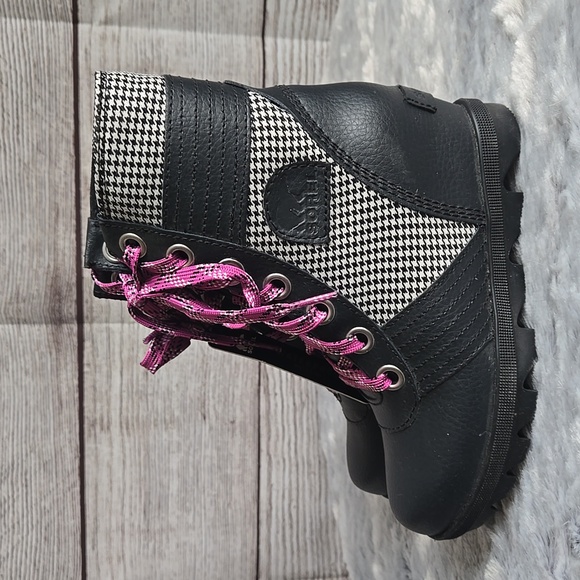 Sorel Lexie Wedgie Black/White Waterproof Winter Boots, Little Girls Size 1, NWT - Picture 2 of 11